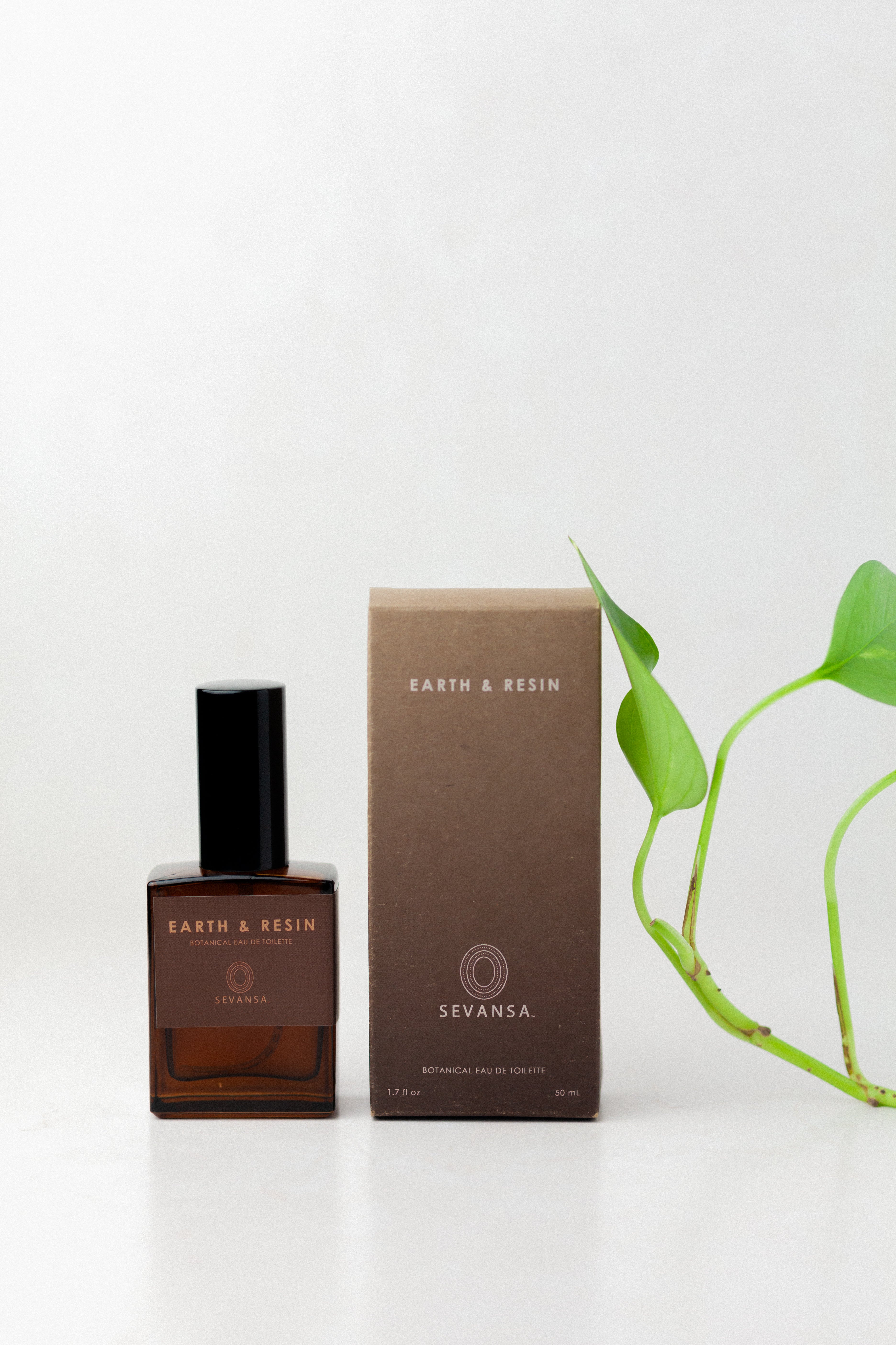 Earth & Resin Botanical Eau De Toilette